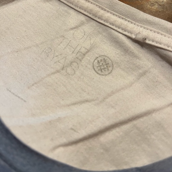 Graphic Ski T-shirt - Picture 2 of 7